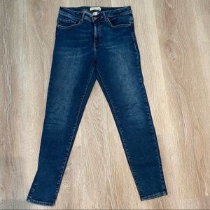 Forever 21 Mid-Rise skinny jeans